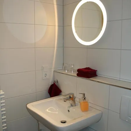 Koeln Messe Apartment-ferienwohnung In Bahnhofsnaehe Rösrath